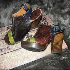 Lucky Brand wooden pumps!